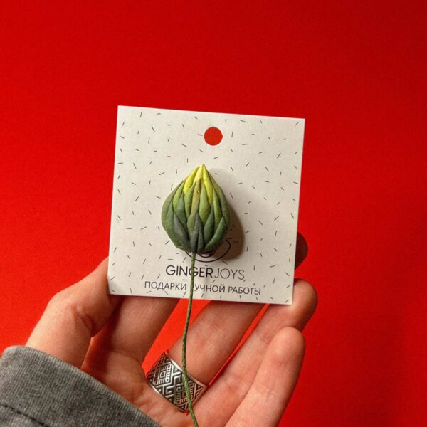 Брошь из самозастывающей глины "Бутон", РБ