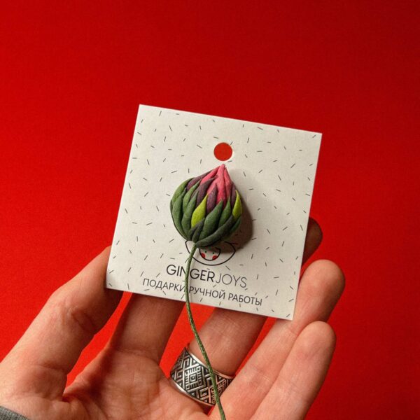 Брошь из самозастывающей глины "Бутон", РБ