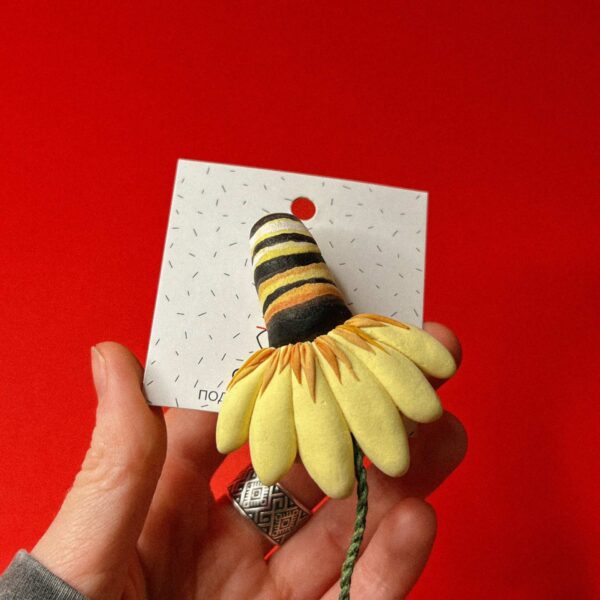 Брошь из самозастывающей глины, РБ