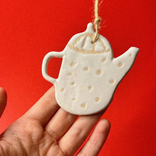 Ёлочная игрушкаподвеска "Чайник", керамика, РБ