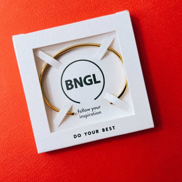 Браслет с гравировкой "Do your best", золотая ювелирная сталь, РФ