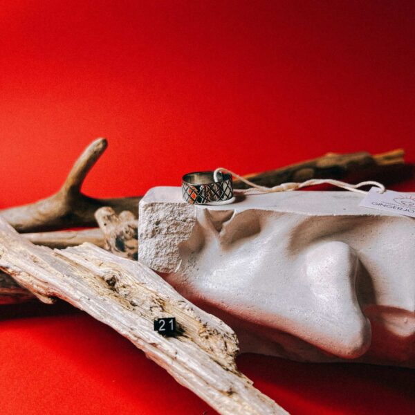 Кольцо с текстурой "Ворон" из кованой нержавеющей стали, 21 размера, РБ