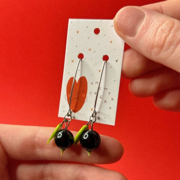 Длинные серьги из ювелирного стекла "Смородина", РФ