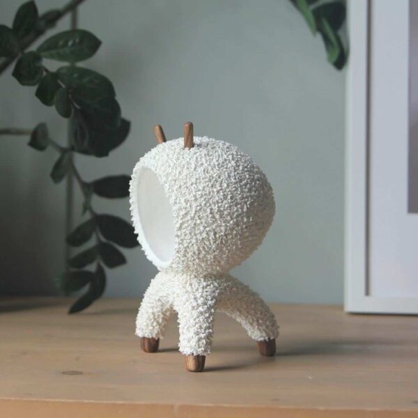 ИНТЕРЬЕРНАЯ СКУЛЬПТУРА ЛУНАТИК "О"