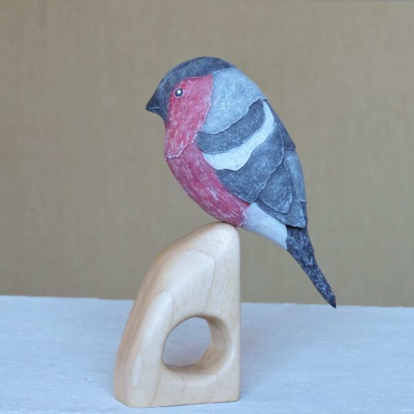 ИНТЕРЬЕРНАЯ СКУЛЬПТУРА "СНЕГИРЬ"