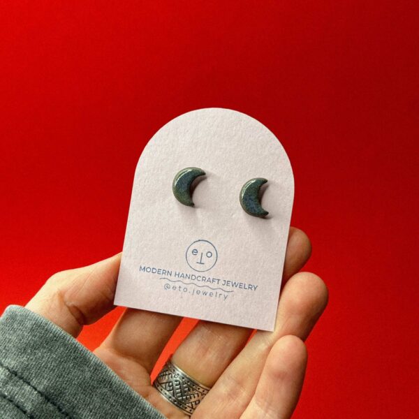 Серьги-гвоздики «Полумесяцы», темно-серого цвета, керамика, РБ