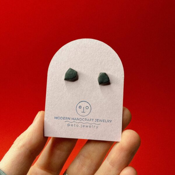 Серьги-гвоздики "Осколки", черного цвета, керамика, РБ