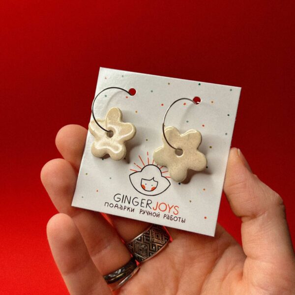 Серьги-кольца "Цветочек", молочного цвета, РФ