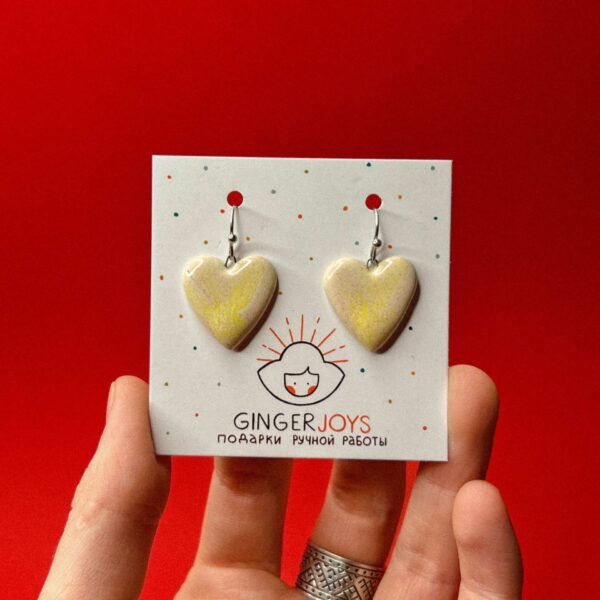 Керамические серьги "Большие сердца", нежно-желтого цвета, РБ