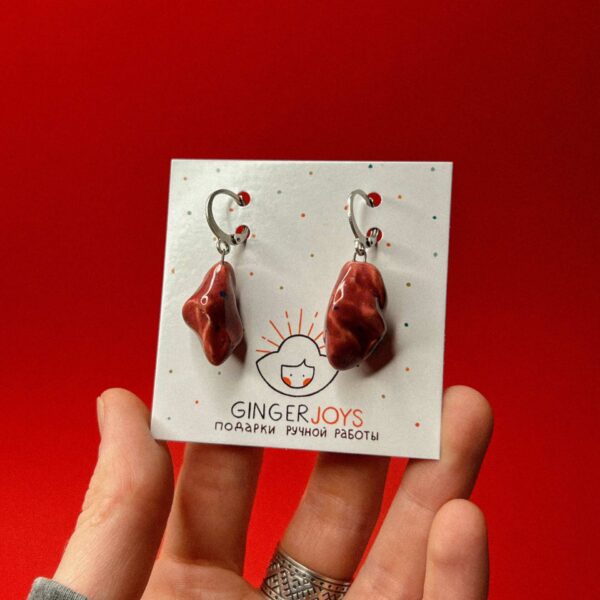 Керамические серьги "Самородок", бордового цвета в крапинку, РБ