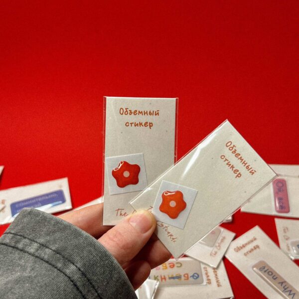 Объемный стикер «Красный цветочек», смола, РФ