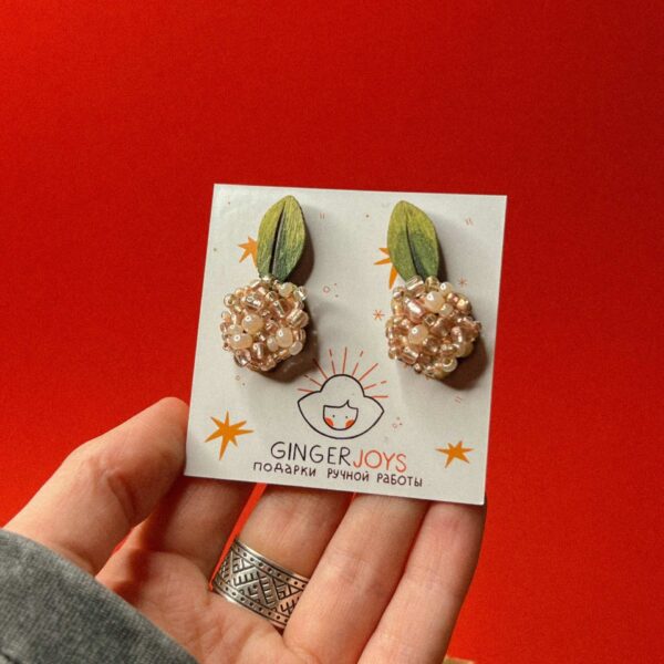 Деревянные серьги с вышивкой бисером "Рододендрон розовый", РБ