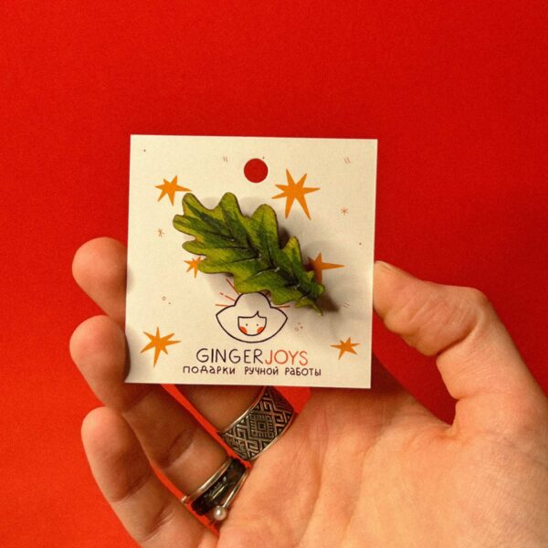 Деревянная брошь "Дубовый листочек", арт. 1, РБ