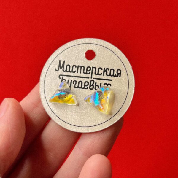 Серьги-гвоздики «Лед» из дихроического стекла с сиянием голубого цвета, № 234, РБ