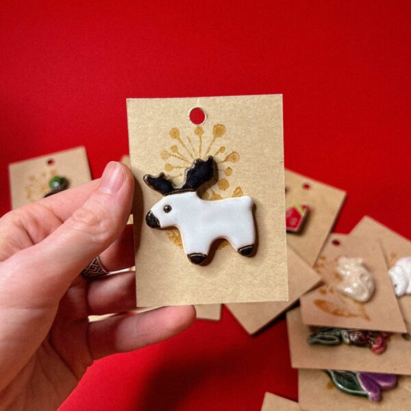 Керамическая брошь "Лось", РФ