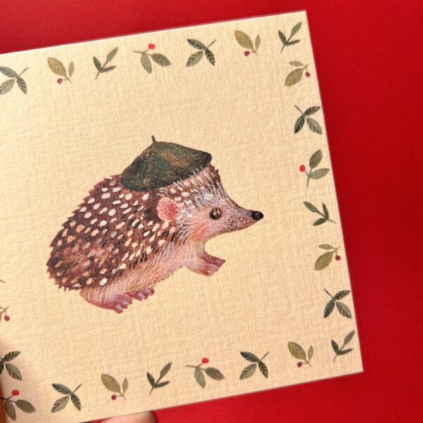 Открытка «Ёжик в берете», 10 × 10 см, РФ