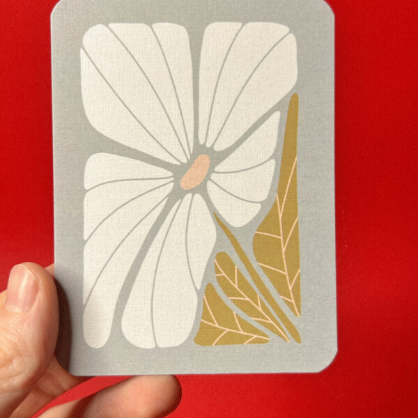 Мини-открытка «Белый цветок», 7,5 × 10 см, РФ