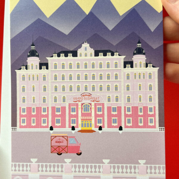 Открытка «Отель Гранд Будапешт», 10 × 15 см, РФ