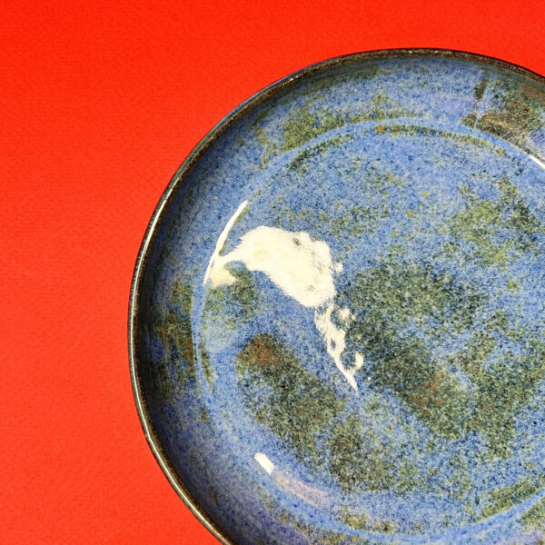 Керамическая тарелка "Ночное озеро", РФ